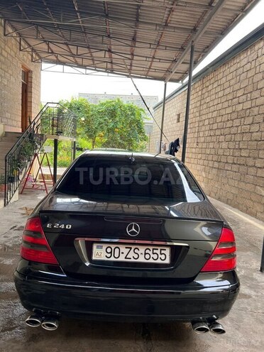 Mercedes E 240 2002, 200,000 km - 2.6 l - Gəncə