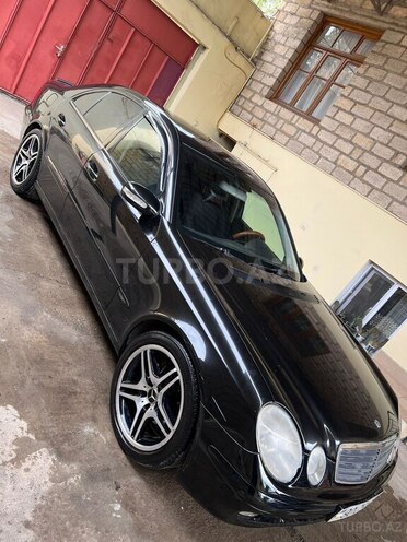 Mercedes E 240 2002, 200,000 km - 2.6 l - Gəncə