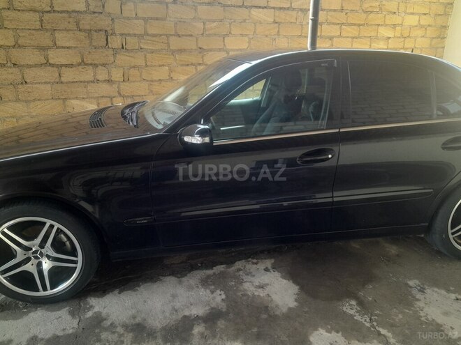 Mercedes E 240 2002, 200,000 km - 2.6 l - Gəncə