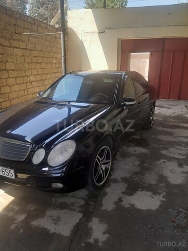 Mercedes E 240 2002, 200,000 km - 2.6 l - Gəncə