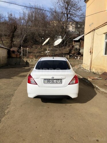 Nissan Sunny 2018, 89,000 km - 1.5 l - Lerik