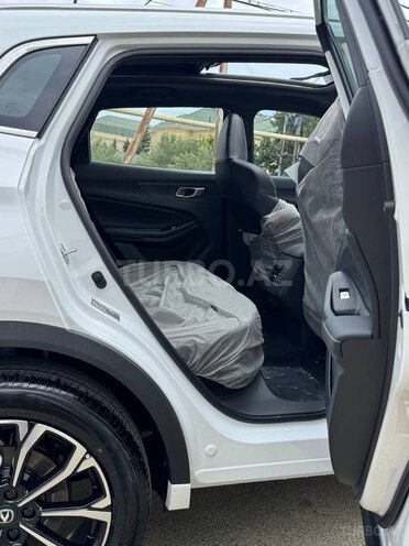 Changan CS 55 Plus 2025, 0 km - 1.5 л - Bakı