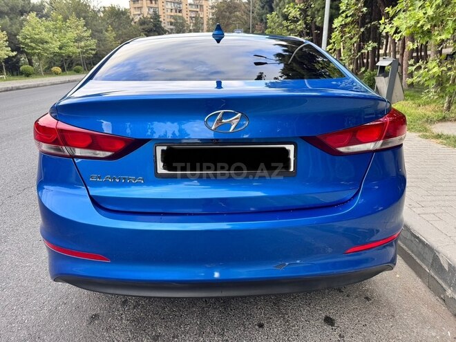Hyundai Elantra 2016, 197,949 km - 2.0 л - Bakı