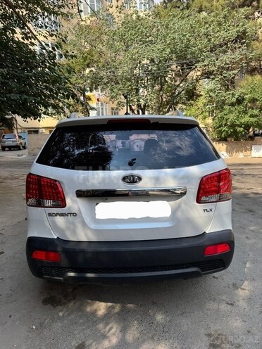 Kia Sorento 2011, 355,000 km - 2.0 l - Bakı