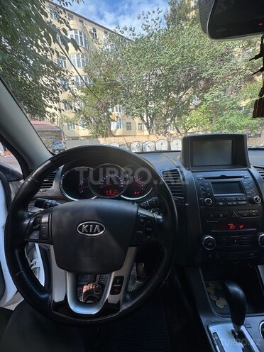 Kia Sorento 2011, 355,000 km - 2.0 l - Bakı