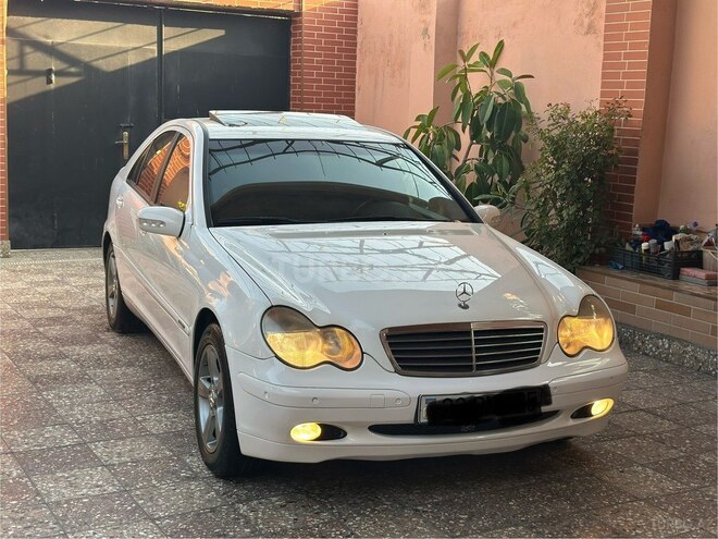 Mercedes C 200 2002, 380,000 km - 1.8 l - Bakı