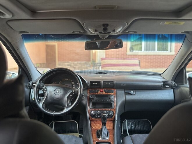 Mercedes C 200 2002, 380,000 km - 1.8 l - Bakı