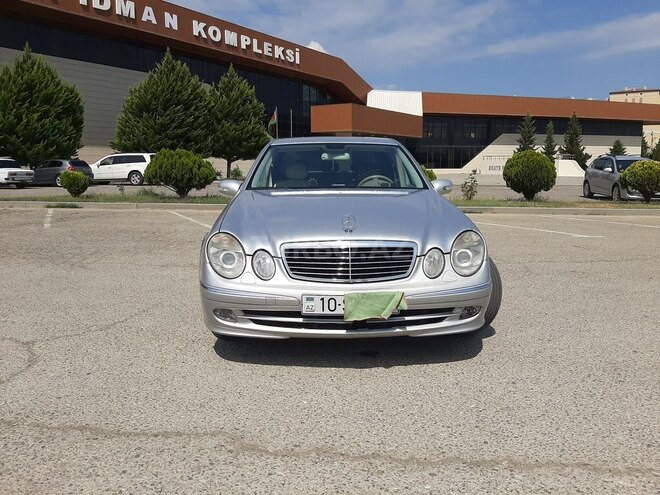 Mercedes E 260 2002, 310,000 km - 2.6 л - Xaçmaz