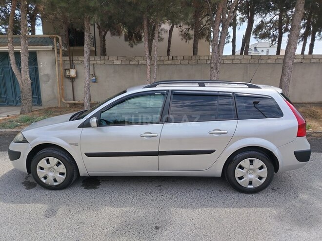 Renault Megane 2009, 318,000 km - 1.5 l - Bakı