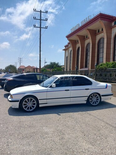 BMW 525 1991, 400,000 km - 2.5 l - Bakı