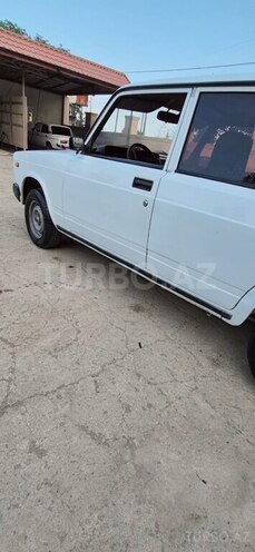 LADA (VAZ) 2107 2005, 85,000 km - 1.6 л - Quba