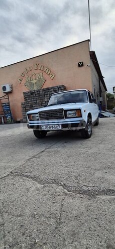 LADA (VAZ) 2107 2005, 85,000 km - 1.6 л - Quba