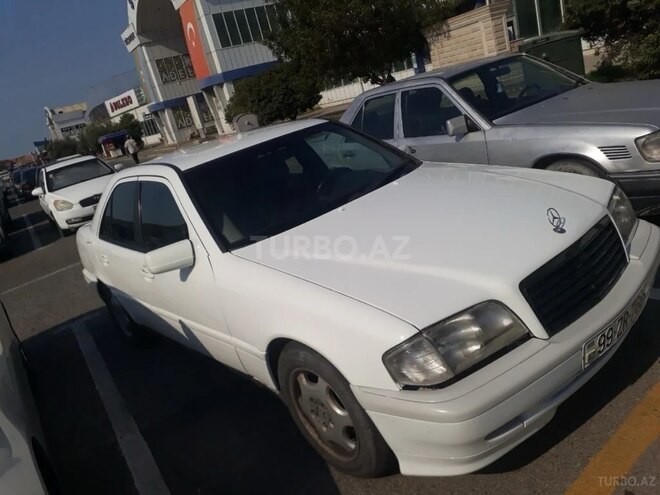 Mercedes C 220 1993, 250,000 km - 2.2 л - Bakı