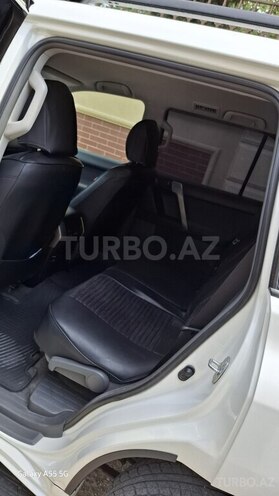 Toyota Land Cruiser Prado 2011, 269,000 km - 2.7 l - Bakı