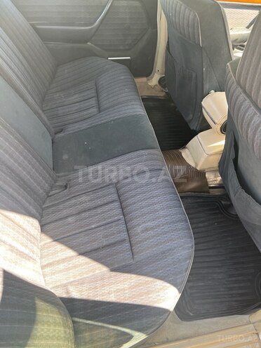 Mercedes E 220 1995, 480,000 km - 2.2 l - Bakı