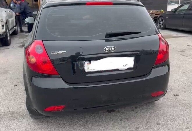 Kia Ceed 2009, 303,000 km - 1.4 л - Quba