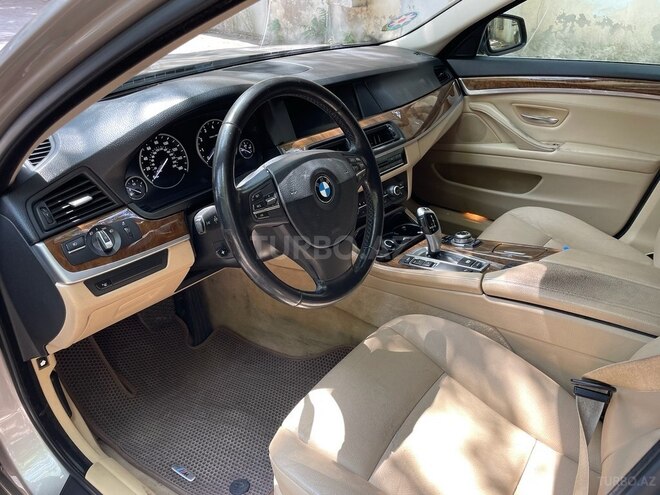 BMW 528 2012, 320,000 km - 2.0 l - Bakı