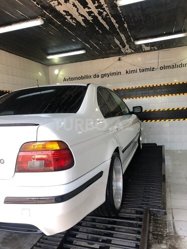 BMW 535 2002, 187,000 km - 3.5 l - Bakı