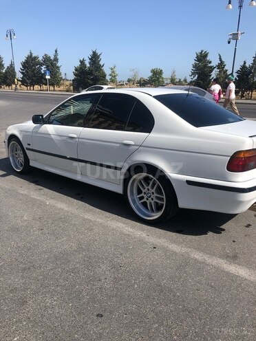 BMW 535 2002, 187,000 km - 3.5 l - Bakı