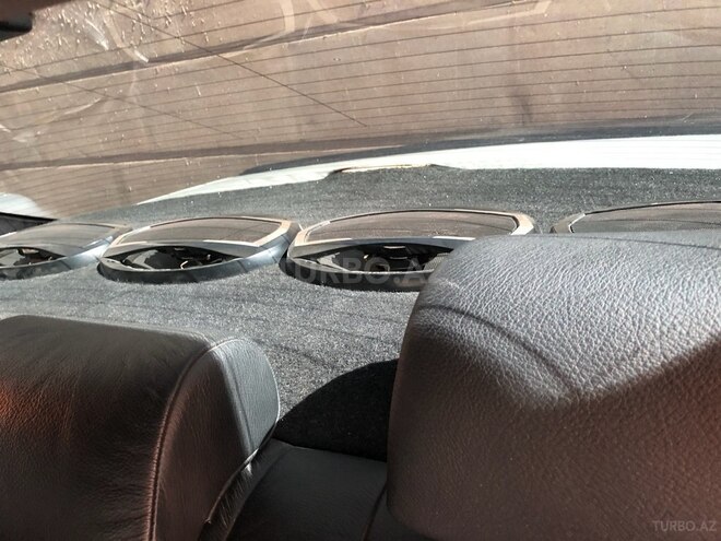 BMW 535 2002, 187,000 km - 3.5 l - Bakı