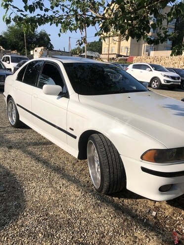 BMW 535 2002, 187,000 km - 3.5 l - Bakı