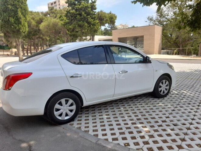 Nissan Sunny 2014, 229,000 km - 1.5 л - Bakı