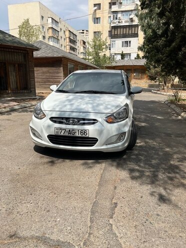 Hyundai Accent 2014, 207,532 km - 1.4 l - Bakı