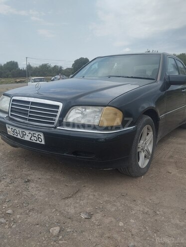 Mercedes C 220 1998, 409,612 km - 2.2 л - Salyan