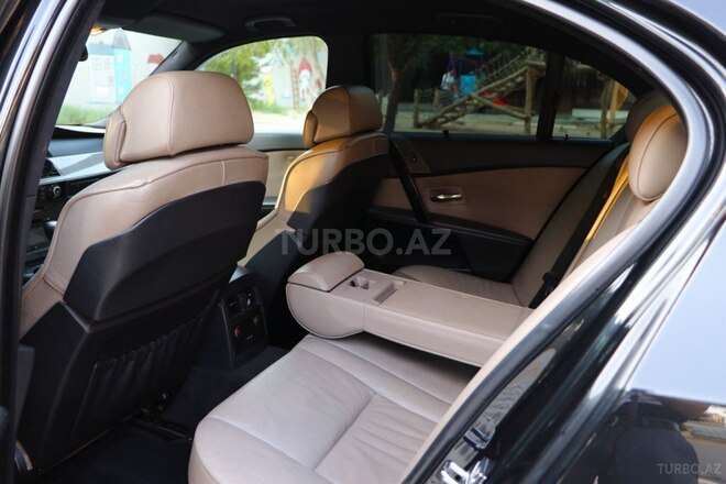 BMW 530 2006, 252,000 km - 3.0 l - Bakı