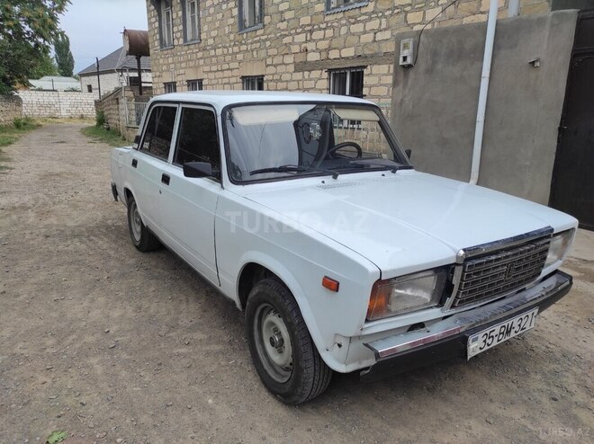 LADA (VAZ) 2107 2004, 30,000 km - 1.6 l - Qazax