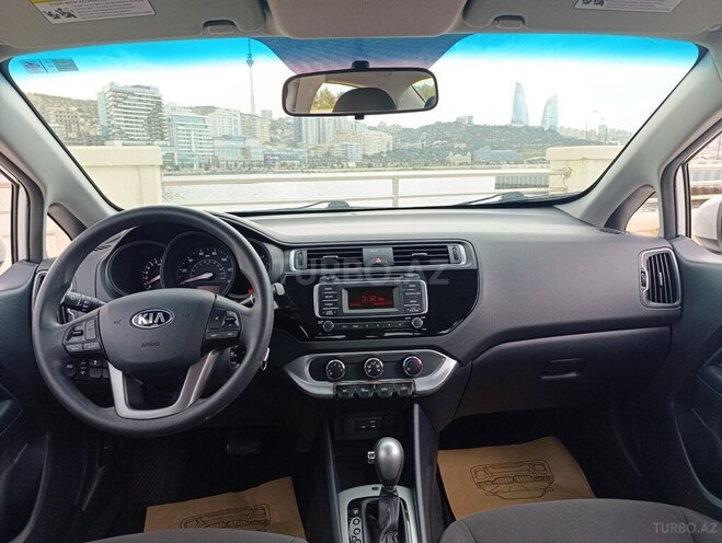 Kia Rio 2017, 77,000 km - 1.6 l - Bakı