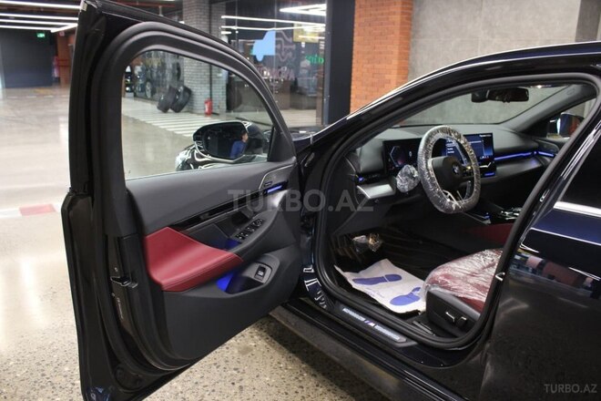 BMW 520 2024, 14,500 km - 2.0 l - Bakı