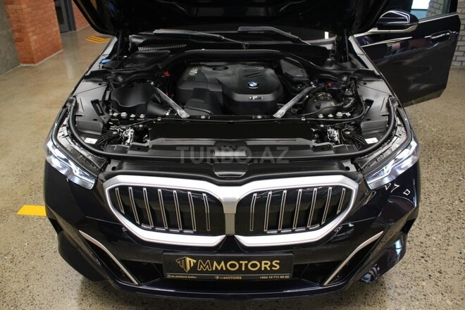BMW 520 2024, 14,500 km - 2.0 l - Bakı