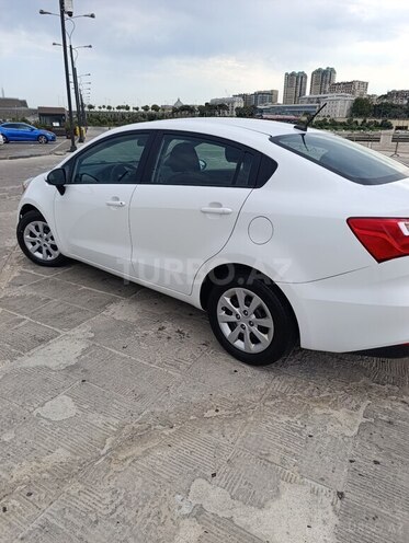 Kia Rio 2017, 77,000 km - 1.6 l - Bakı
