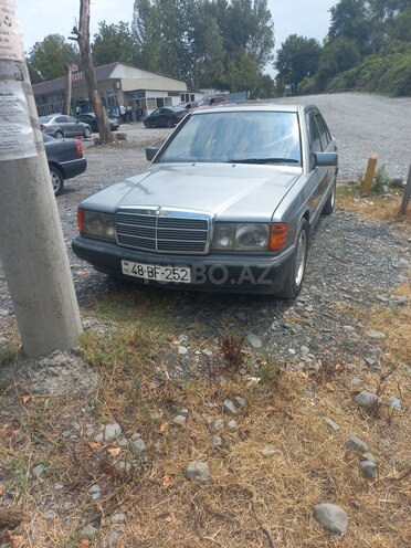 Mercedes 190 1991, 122,362 km - 2.6 л - Oğuz