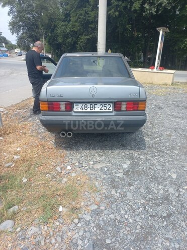 Mercedes 190 1991, 122,362 km - 2.6 л - Oğuz