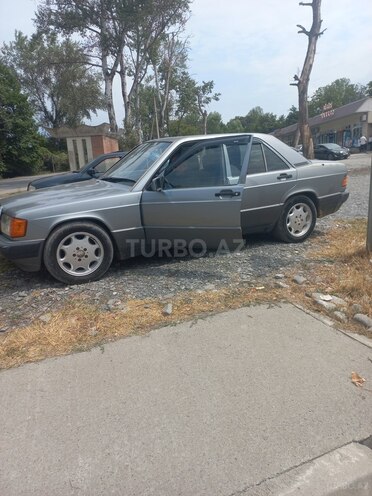 Mercedes 190 1991, 122,362 km - 2.6 л - Oğuz