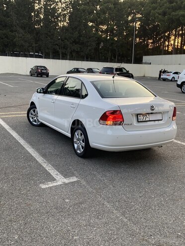 Volkswagen Polo 2012, 193,148 km - 1.6 l - Sumqayıt