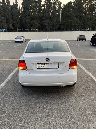 Volkswagen Polo 2012, 193,148 km - 1.6 l - Sumqayıt