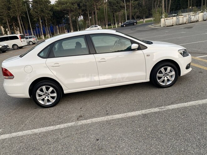 Volkswagen Polo 2012, 193,148 km - 1.6 l - Sumqayıt