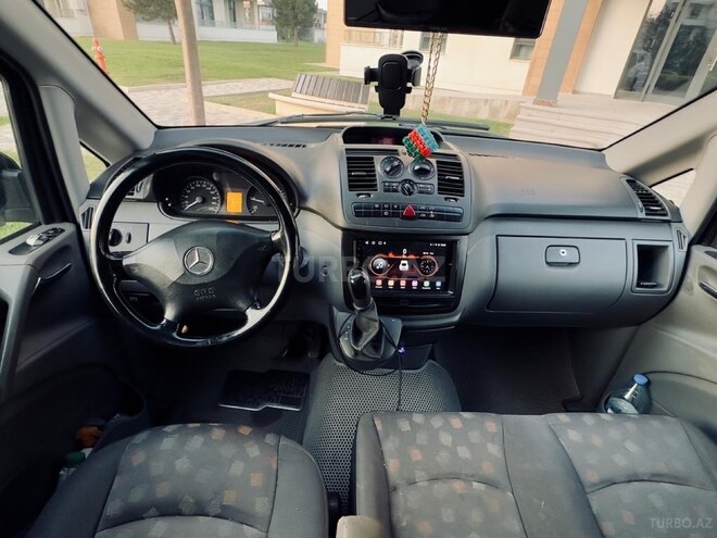 Mercedes Vito 115 2010, 296,000 km - 2.1 l - Bakı