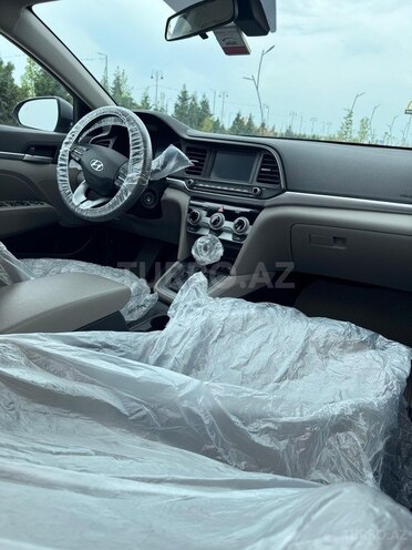 Hyundai Elantra 2019, 124,500 km - 2.0 l - Sumqayıt