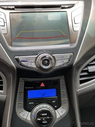 Hyundai Elantra 2012, 63,463 km - 1.8 l - Bakı