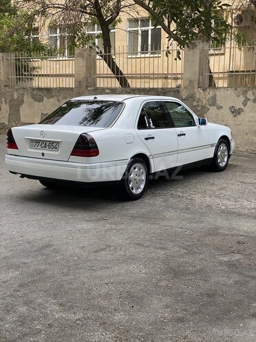 Mercedes C 180 1995, 121,151 km - 1.8 l - Bakı