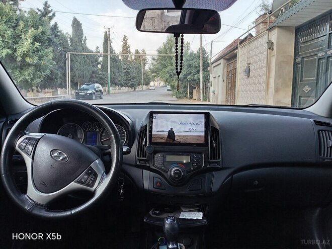 Hyundai i30 2011, 305,000 km - 1.4 l - Bakı