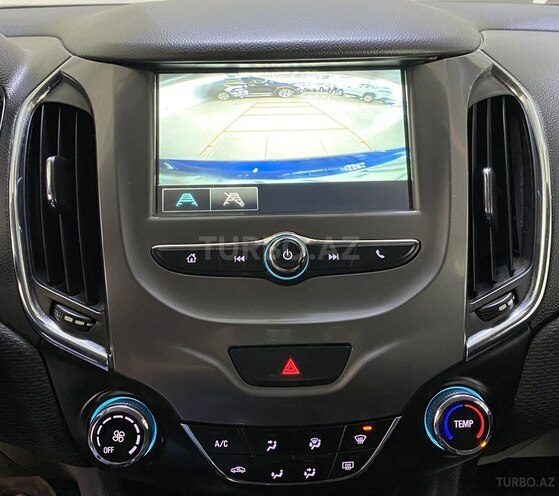 Chevrolet Cruze 2018, 75,000 km - 1.4 л - Sumqayıt