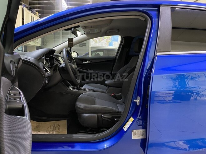 Chevrolet Cruze 2018, 75,000 km - 1.4 л - Sumqayıt