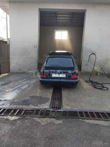 Mercedes C 240 1997, 221,000 km - 2.4 l - Quba