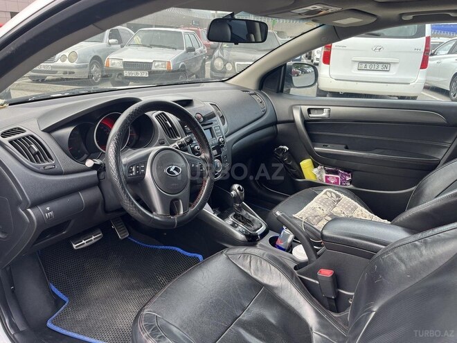 Kia Cerato Koup 2010, 215,000 km - 2.0 l - Bakı