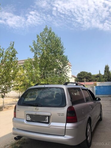 Opel Vectra 1999, 272,600 km - 1.6 l - Bakı